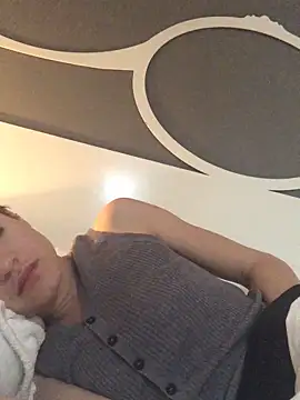 YoungDutchRuby webcam