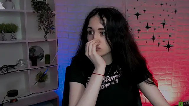 riley_sanders webcam