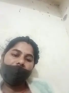 julee-740 - JULEE-740's free webcam - UK Sex Cams