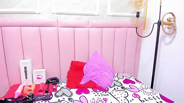 HoollyHendrix webcam