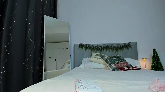 Camilla_Rowen webcam