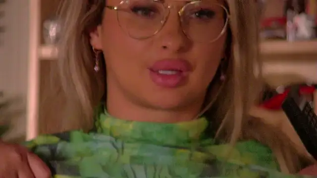 Denisse_Perry webcam