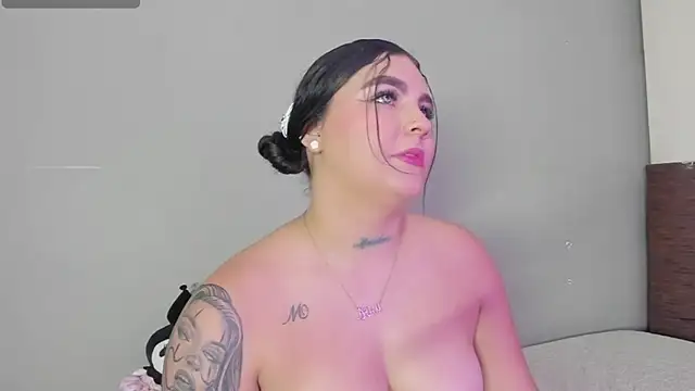 melody_blossom_ webcam