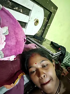 Webcam Model (Fasfas2)  is live.Free join now!