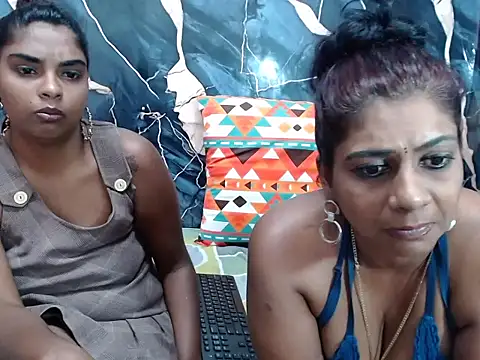 indianerotica69 webcam