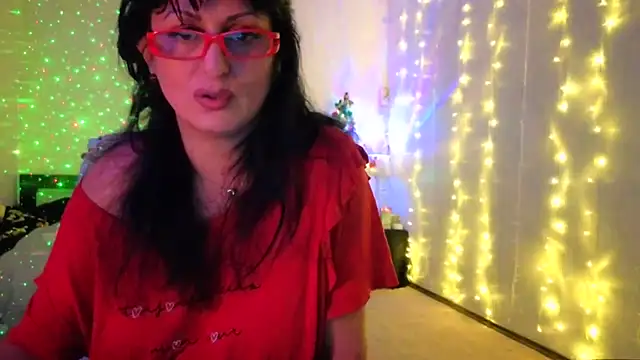 SexyAndBadGirl webcam