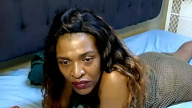 SpicyQueenxxxx webcam