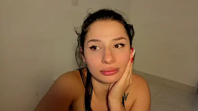 0ne_0f_0ne - 0ne_0f_0ne's free webcam - UK Sex Cams