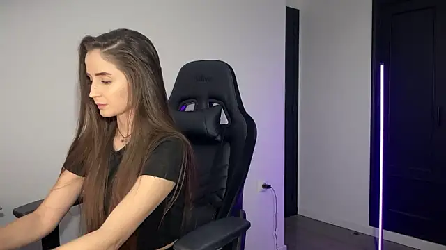 -KroshkaEnot- webcam