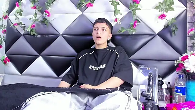 Megan_Thompson_ webcam