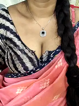 Hotty_Kavita webcam