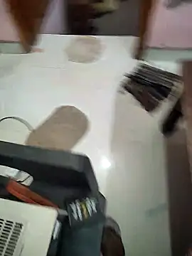 COUPLLE_VILLAGE webcam