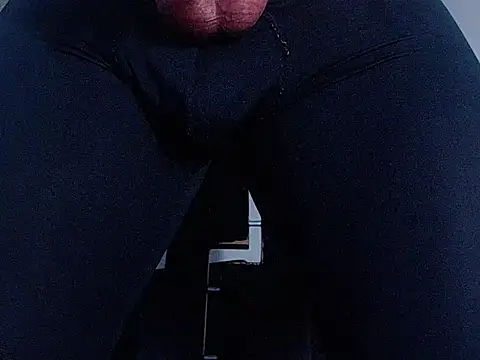 cristopher_22cm webcam