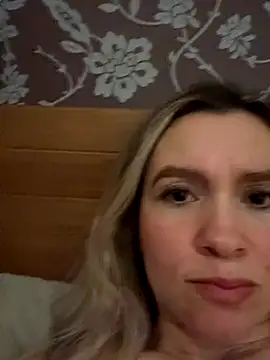 BritgetPsychol webcam