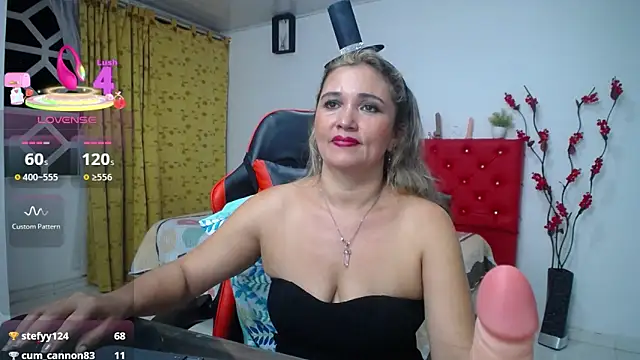 noelia_milf19 webcam