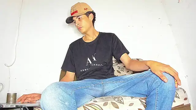 Master_liam00 webcam