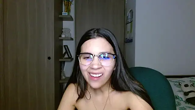 mia__lopez_ webcam