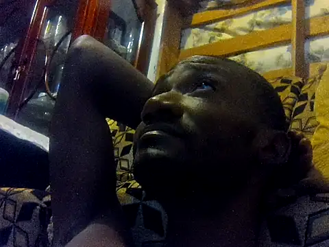 LookingLover34 webcam