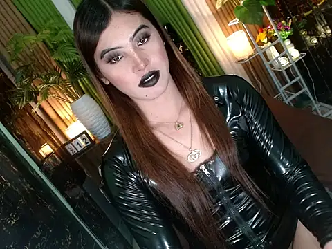 Queen_kendalx19 webcam