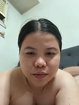 Charming_Chaos webcam