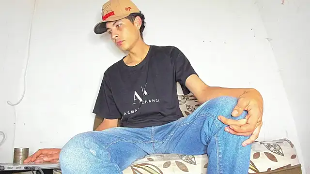 Master_liam00 webcam