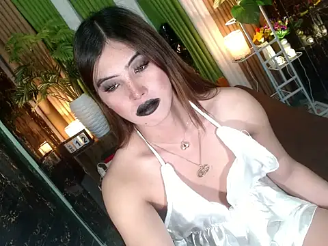 Queen_kendalx19 webcam