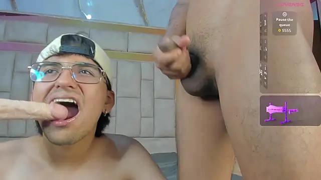 AxelAndJeremy webcam