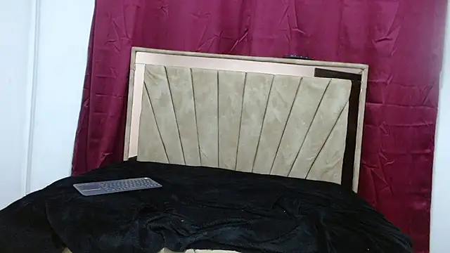 yurimar_and_max webcam