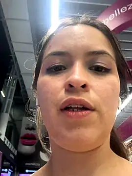 Little__Danni1 webcam