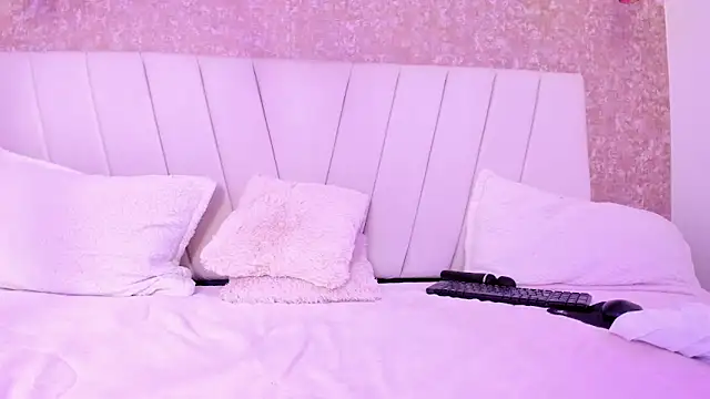 amaranta_carey (F young) - Blowjob + saliva