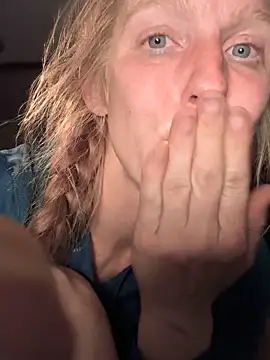 goldenflamegoddess (F milf) - That bitch Thursday