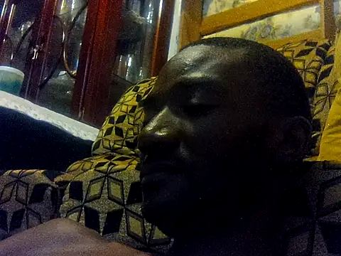 LookingLover34 webcam