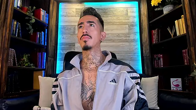 Donovan_Desmond webcam