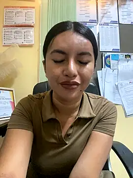 thinker_belle webcam