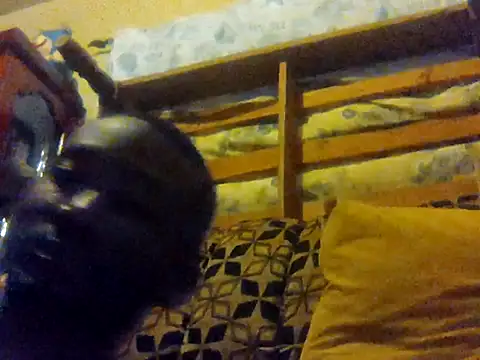 LookingLover34 webcam