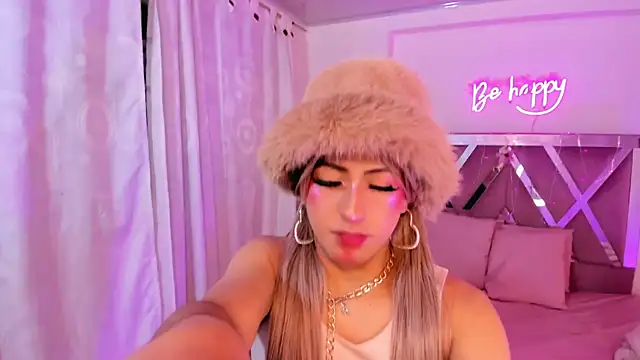 Shinedark_tay1 webcam