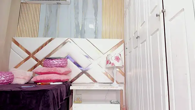 BriggitteEbonny webcam