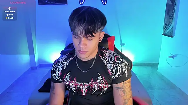 LuciferM_Star webcam