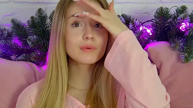 MilanaBalmain webcam