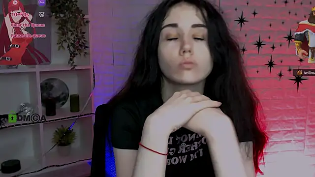 riley_sanders webcam