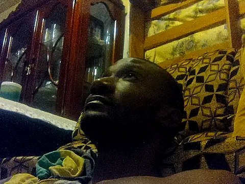 LookingLover34 webcam