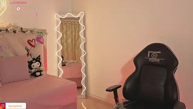 hina_tay webcam