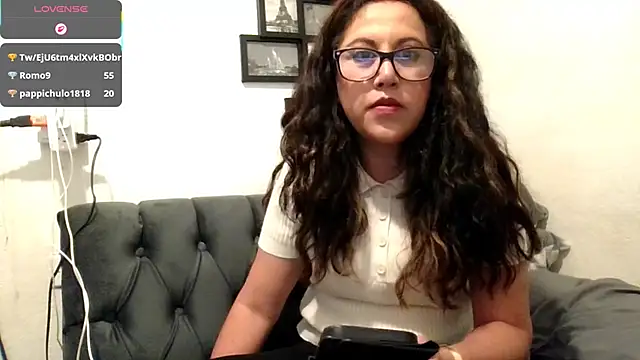 MirandaLatinaLovely webcam