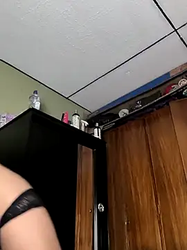 Webcam Model (Lorenaa1) is live