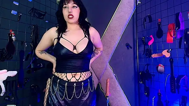 mranii_queen_bdsm_ webcam