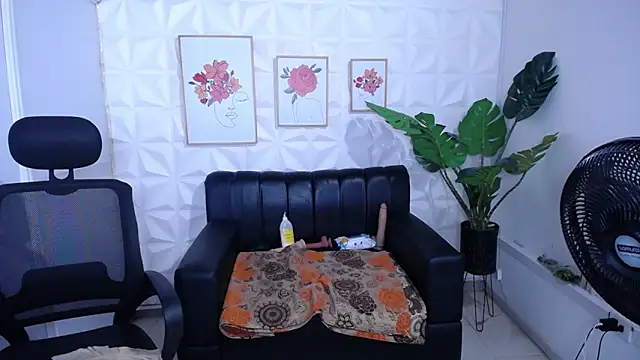 Valentinaa_mature webcam