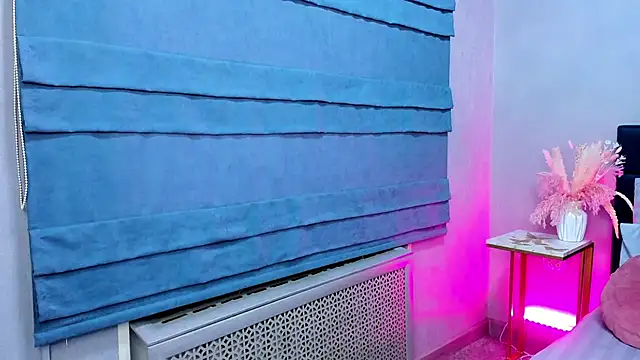 Curvy_Dynamite_ webcam