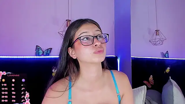 Anastasia_Whitee webcam