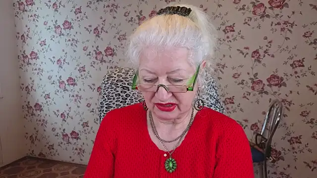 Maya_Mayflower webcam