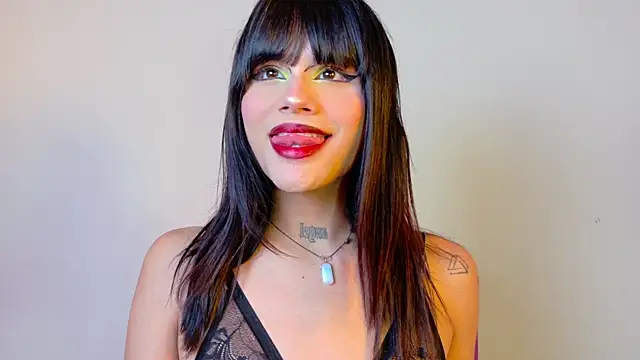 NATASHAA_WINZ webcam